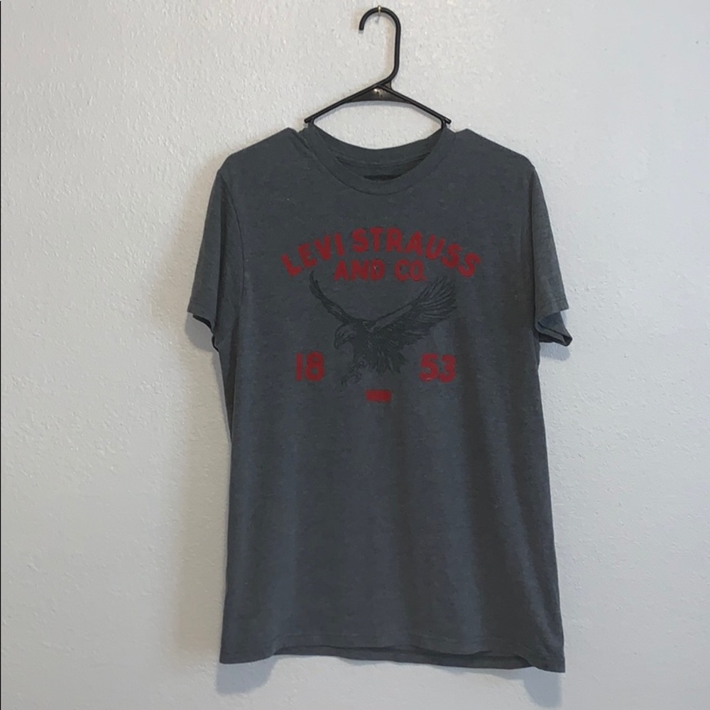 Levi’s Tee